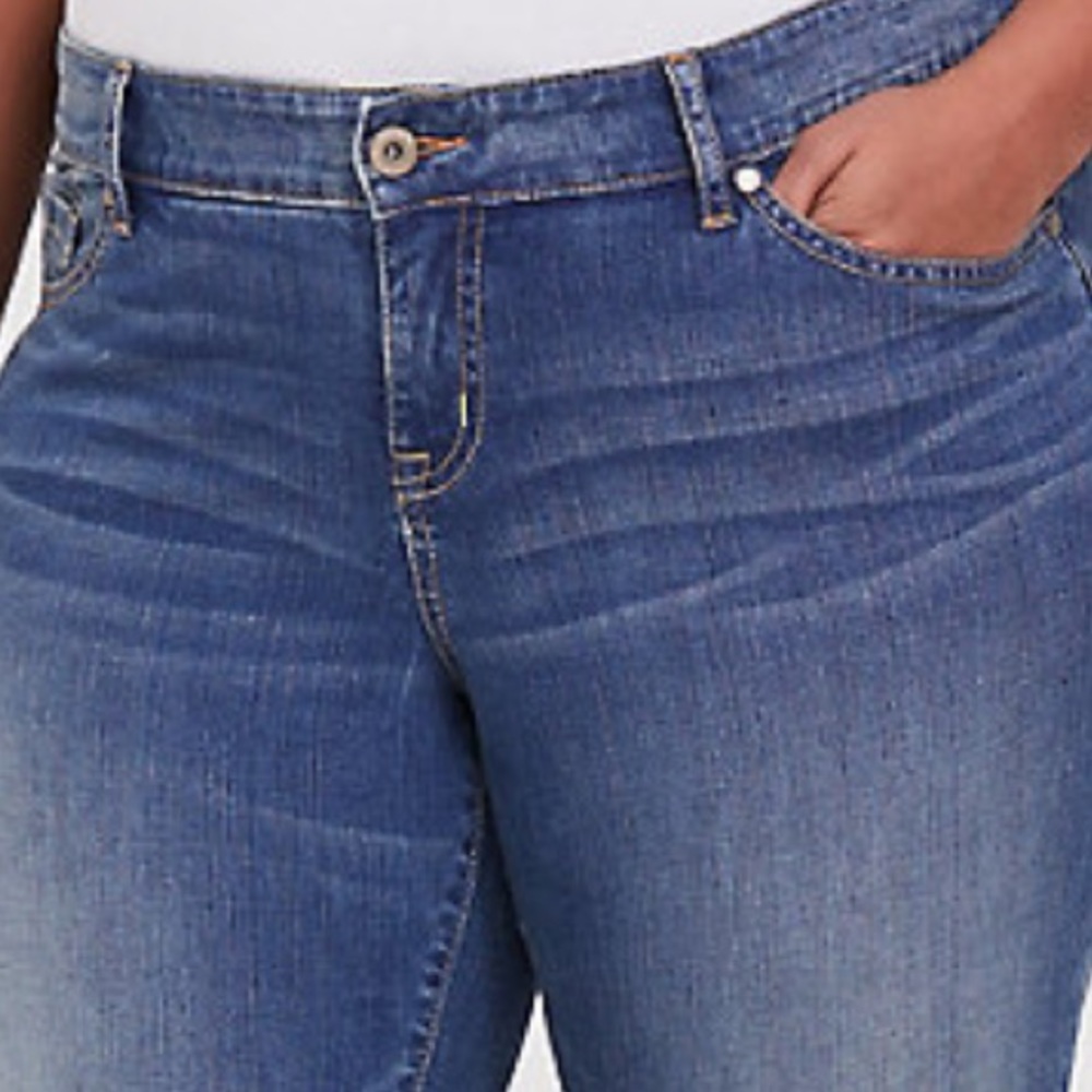 Torrid Sz 14 regular blue jeans Sz 14